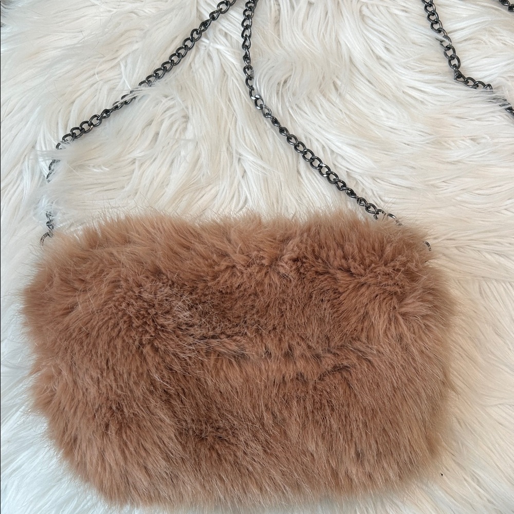 Faux Fur Chain Strap Bag - Brown